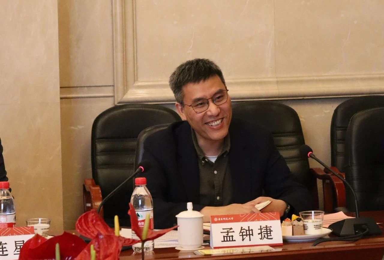 微信图片_202504281608023.jpg 微信图片_202504281608023.jpg